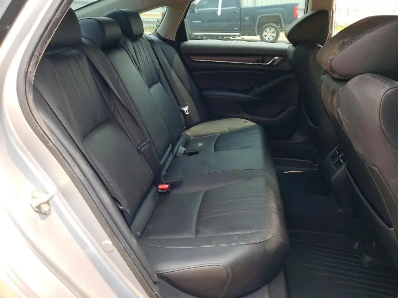 2019 HONDA ACCORD TOURING HYBRID  