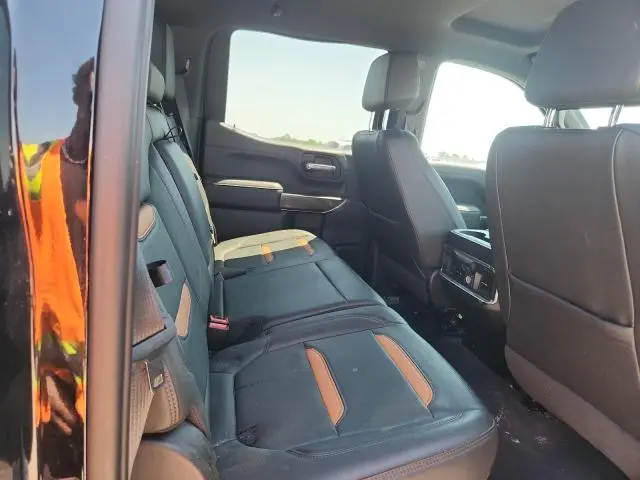 2021 GMC SIERRA K1500 AT4  