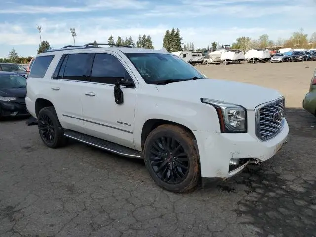 2018 GMC YUKON DENALI  