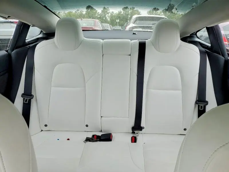 2023 TESLA 3   