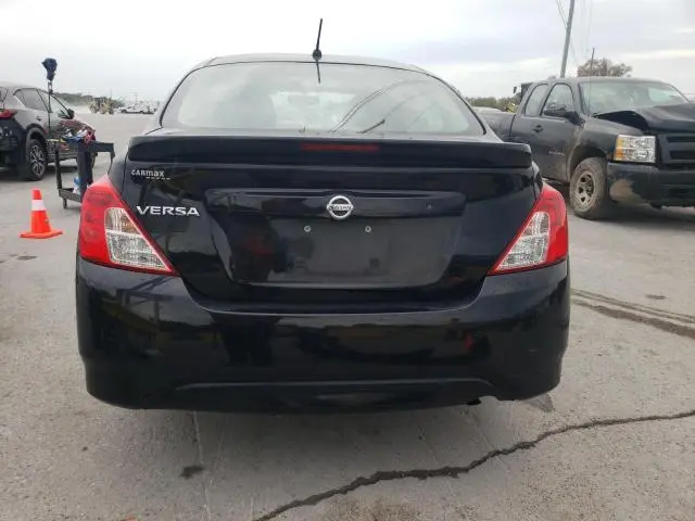 2019 NISSAN VERSA S  