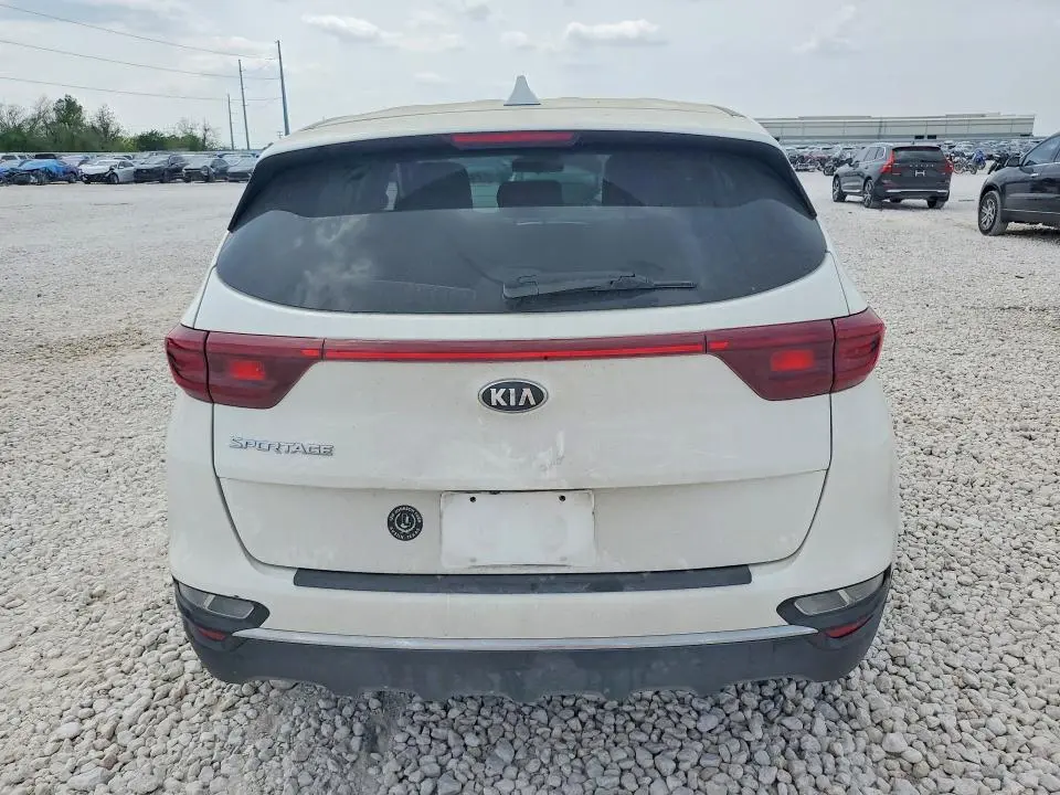 2022 KIA SPORTAGE LX  