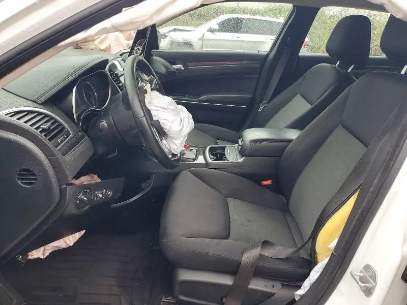 2018 CHRYSLER 300 TOURING  