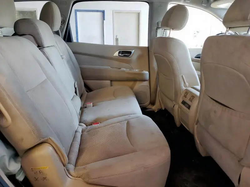 2017 NISSAN PATHFINDER S  