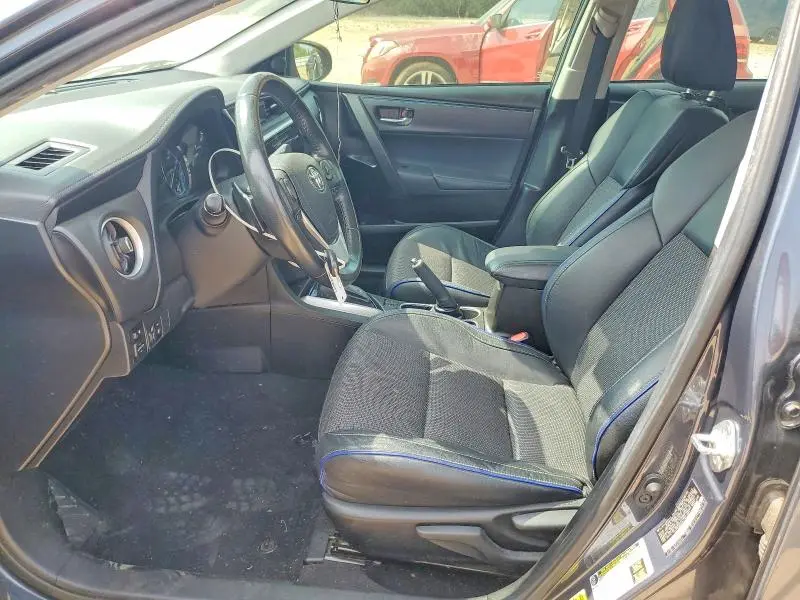 2018 TOYOTA COROLLA SE  