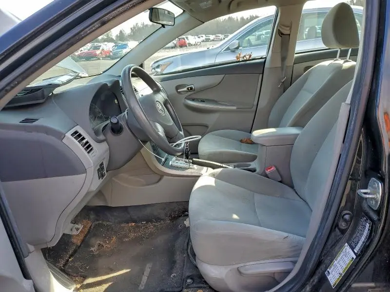 2010 TOYOTA COROLLA BASE  
