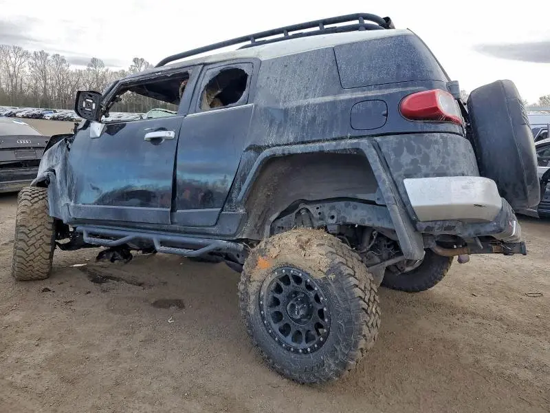 2012 TOYOTA FJ CRUISER   