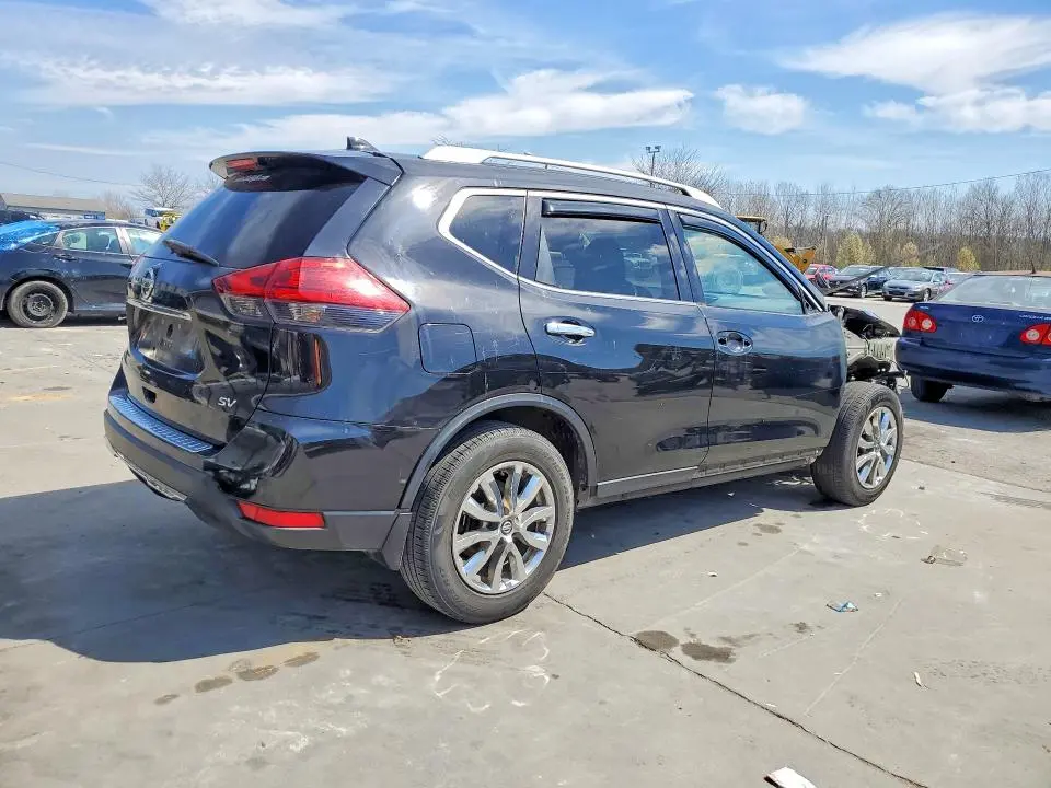 2017 NISSAN ROGUE SV  