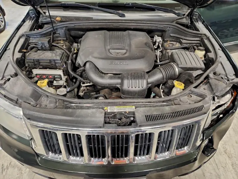 2011 JEEP GRAND CHEROKEE LAREDO  