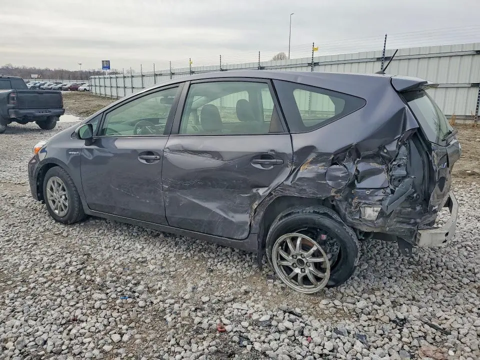 2017 TOYOTA PRIUS V TWO  