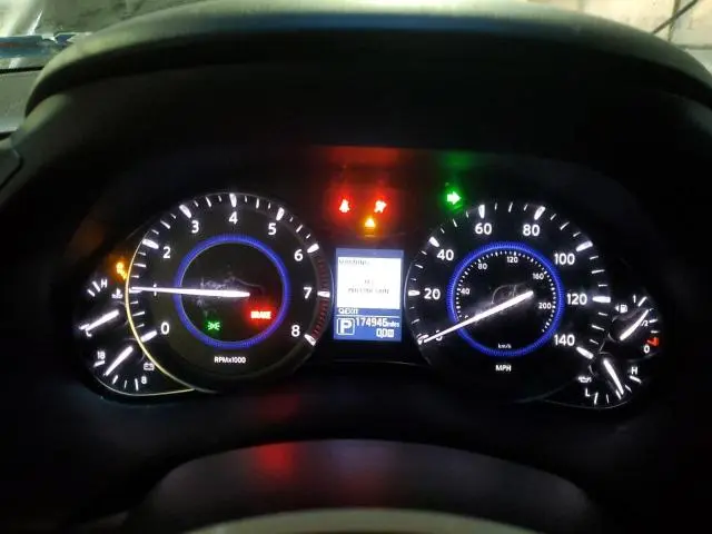2015 INFINITI QX80   