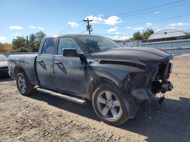 2015 RAM 1500 ST