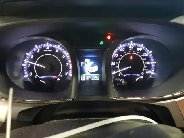 2015 TOYOTA AVALON XLE  