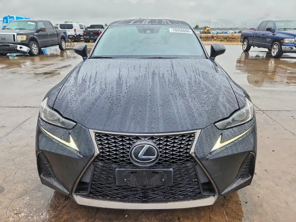 2017 LEXUS IS 200T  