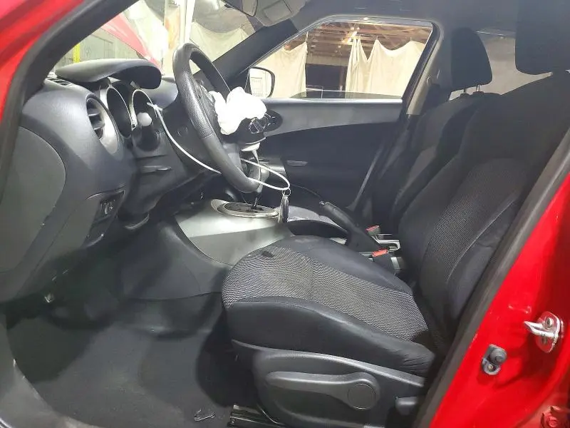 2016 NISSAN JUKE S  