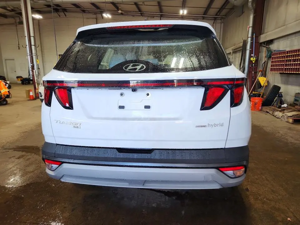 2026 HYUNDAI TUCSON BLUE SE  