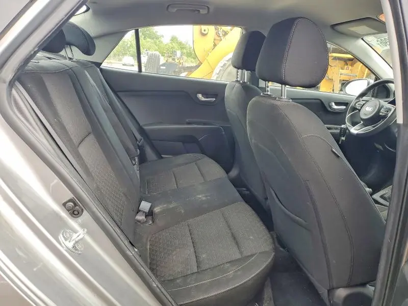 2021 KIA RIO S  