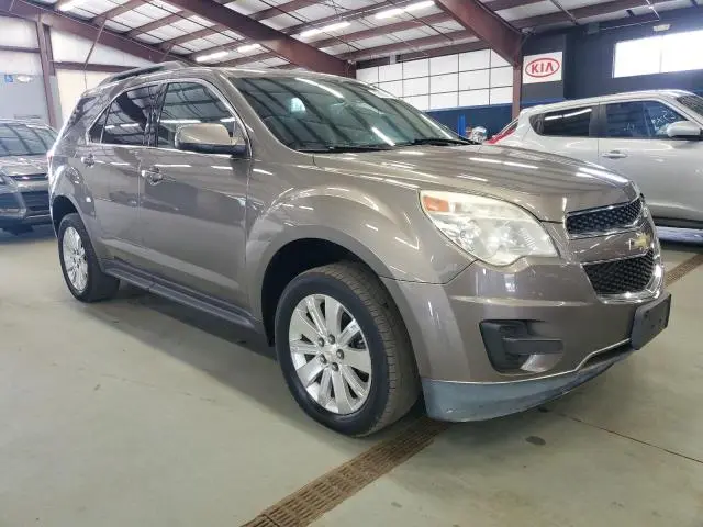 2010 CHEVROLET EQUINOX LT  