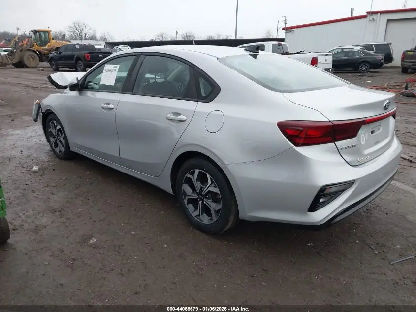 2019 KIA FORTE LXS