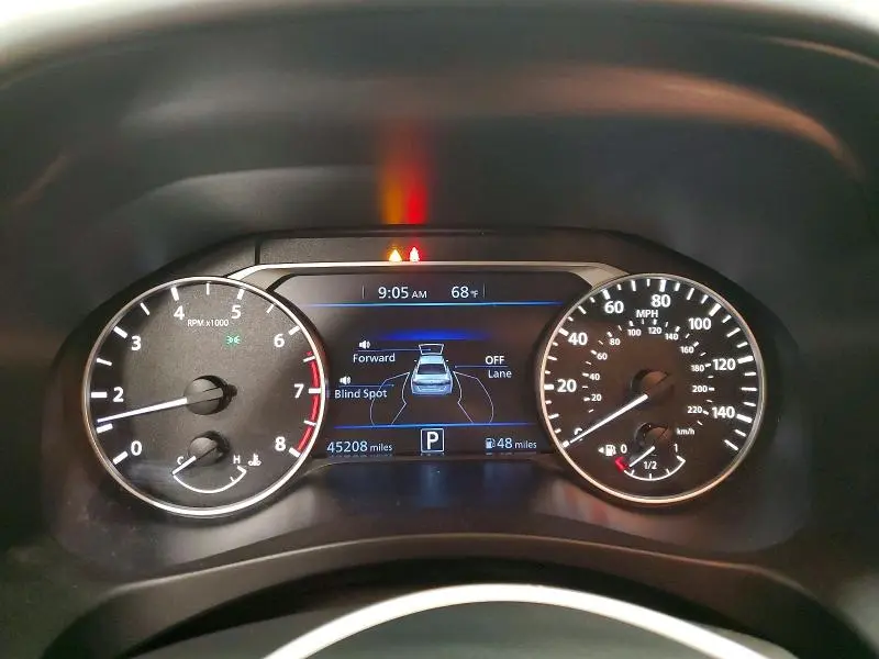 2021 NISSAN ALTIMA SR  
