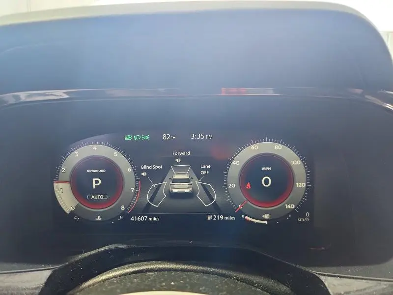 2023 NISSAN PATHFINDER PLATINUM  