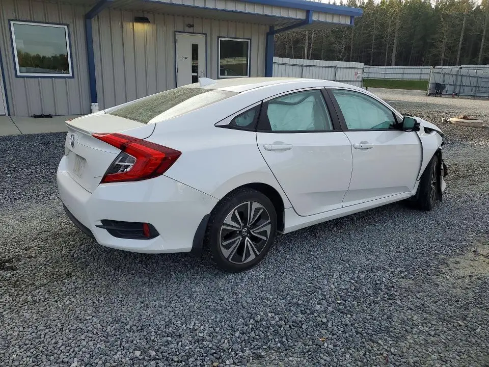 2017 HONDA CIVIC EX  