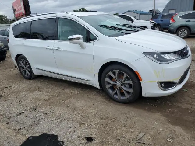 2019 CHRYSLER PACIFICA LIMITED  