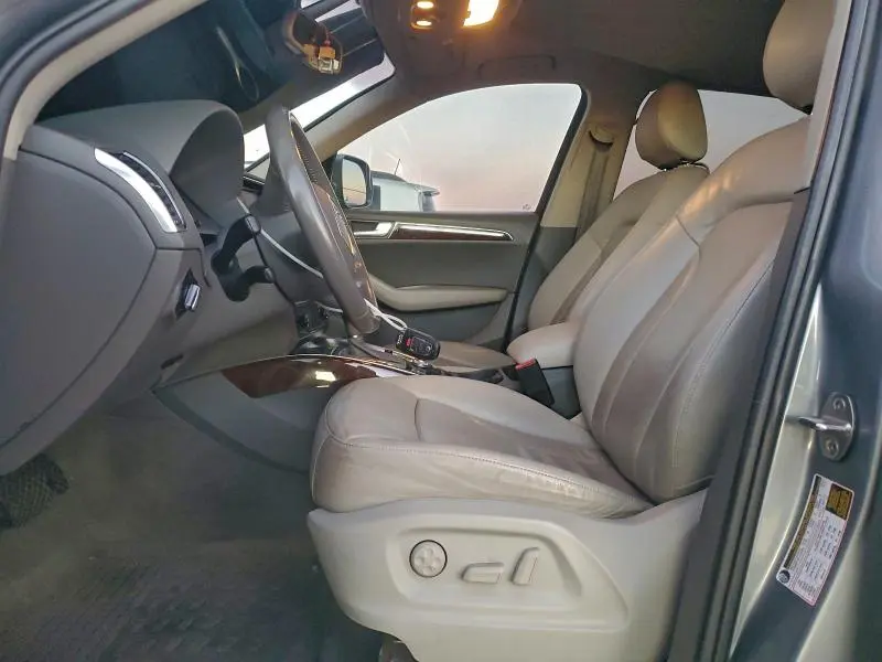 2011 AUDI Q5 PREMIUM PLUS  