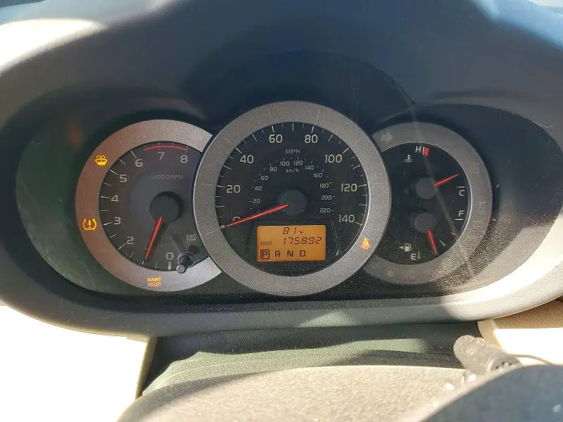 2010 TOYOTA RAV4 BASE  