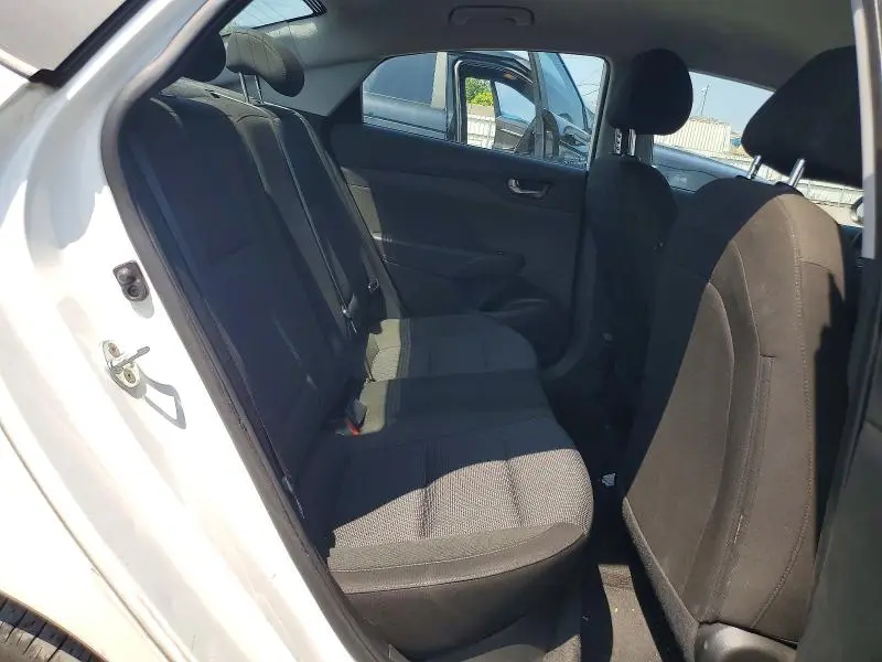 2021 HYUNDAI ACCENT SE  