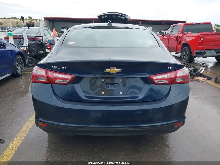 2022 CHEVROLET MALIBU FWD LT