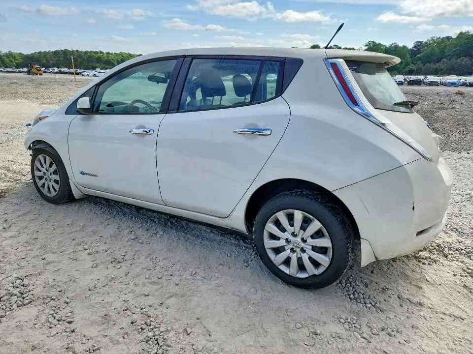 2013 NISSAN LEAF S  