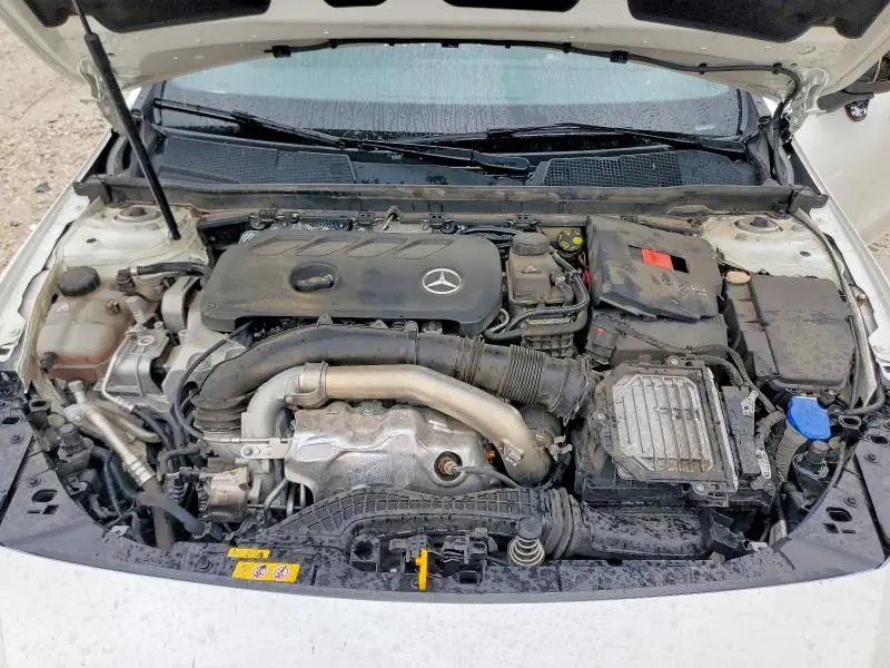 2025 MERCEDES-BENZ CLA 250  