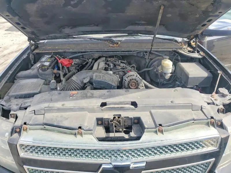 2011 CHEVROLET TAHOE K1500 LT  