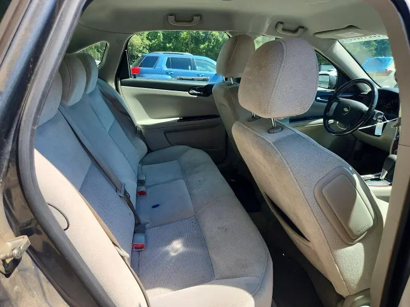 2010 CHEVROLET IMPALA LT  