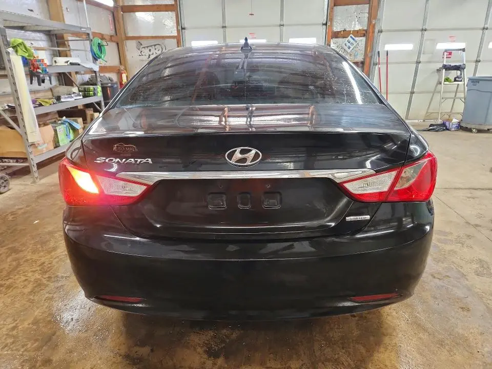 2011 HYUNDAI SONATA LIMITED  