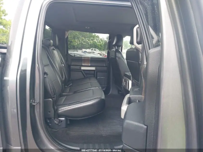 2015 FORD F-150 LARIAT
