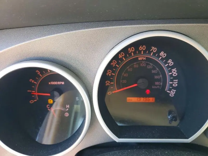 2010 TOYOTA TUNDRA CREWMAX SR5  