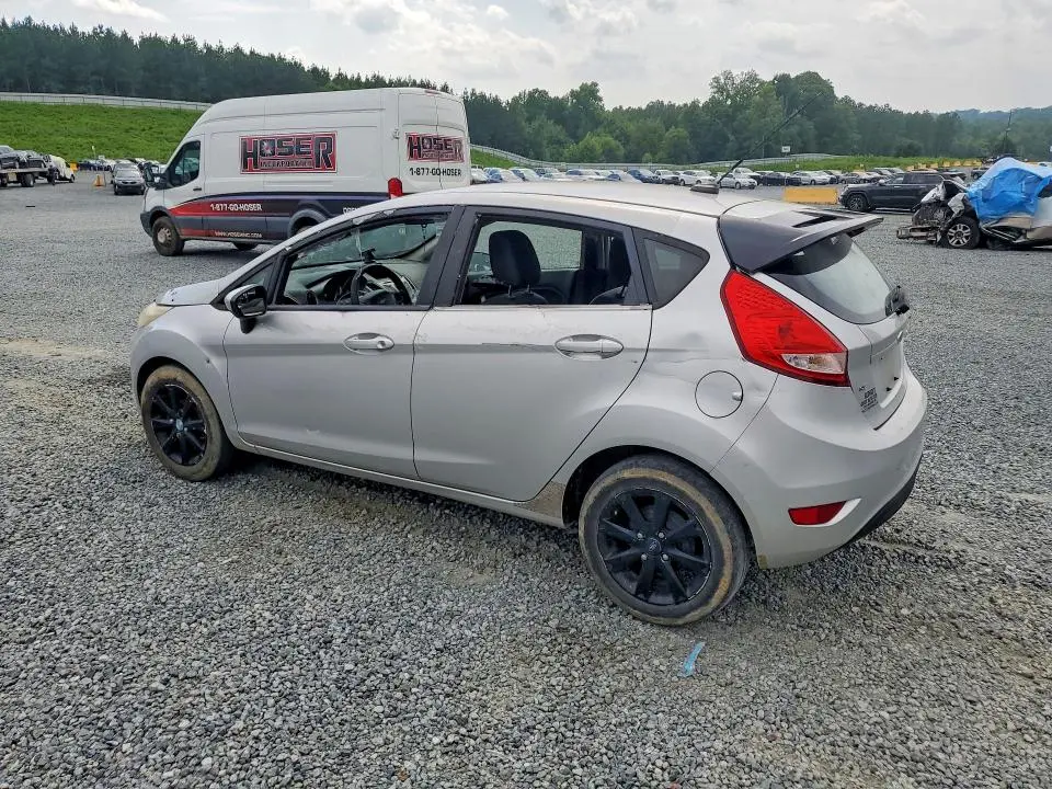 2012 FORD FIESTA SE  