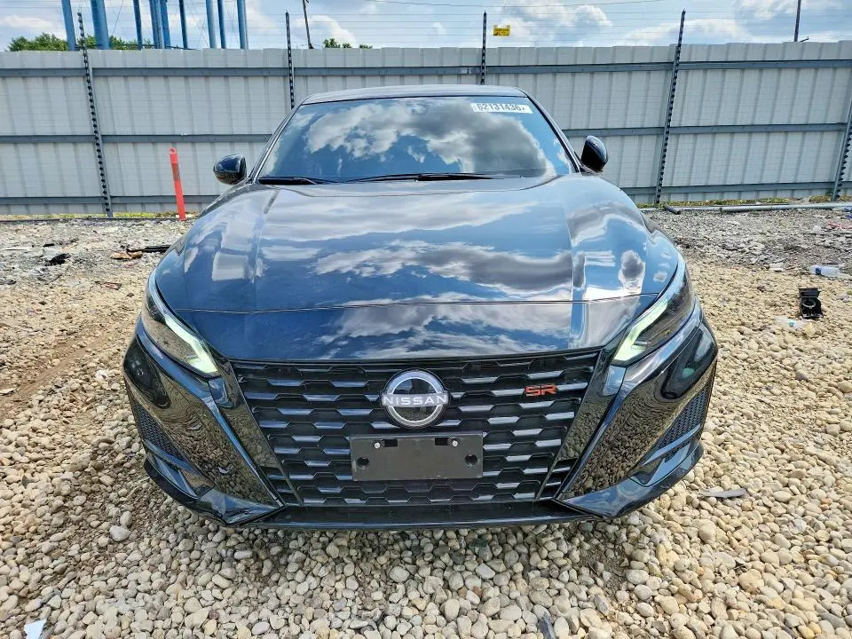 2026 NISSAN ALTIMA SR  