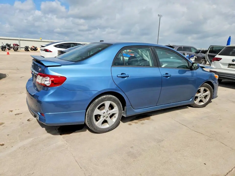 2012 TOYOTA COROLLA S  