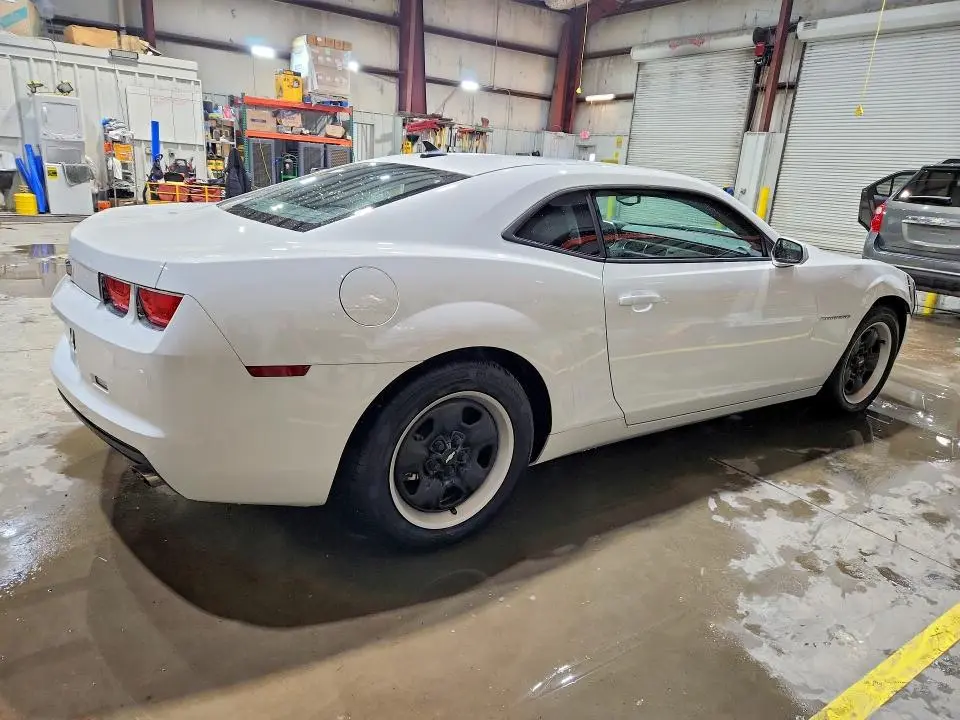 2011 CHEVROLET CAMARO LS  