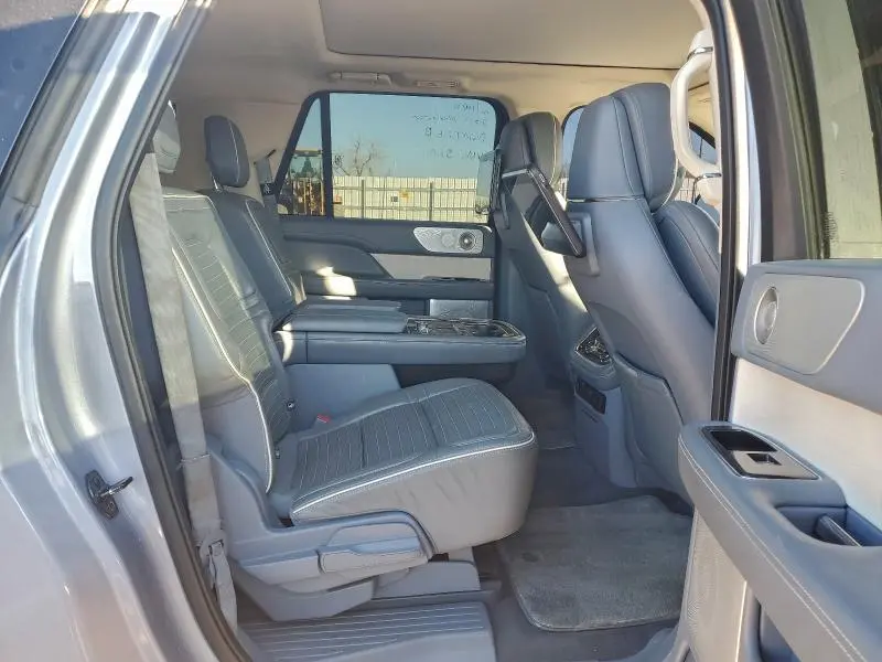 2019 LINCOLN NAVIGATOR L BLACK LABEL  