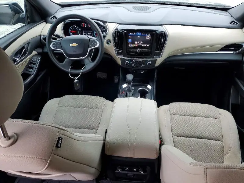 2023 CHEVROLET TRAVERSE LS  