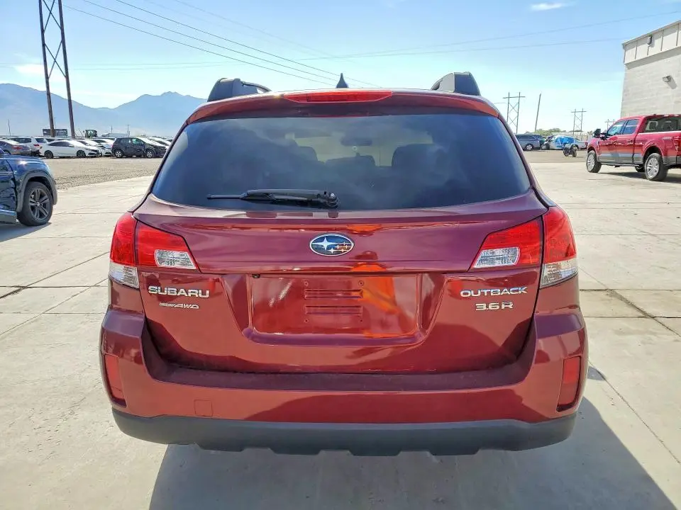 2012 SUBARU OUTBACK 3.6R LIMITED  