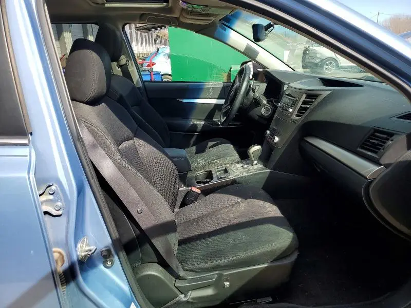 2010 SUBARU OUTBACK 2.5I PREMIUM  