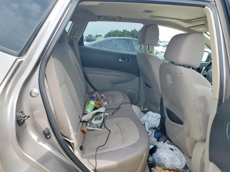 2012 NISSAN ROGUE S  