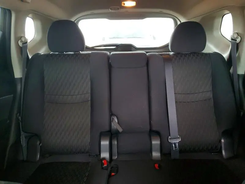 2019 NISSAN ROGUE S  