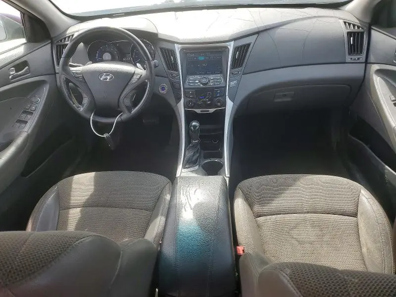 2013 HYUNDAI SONATA SE  