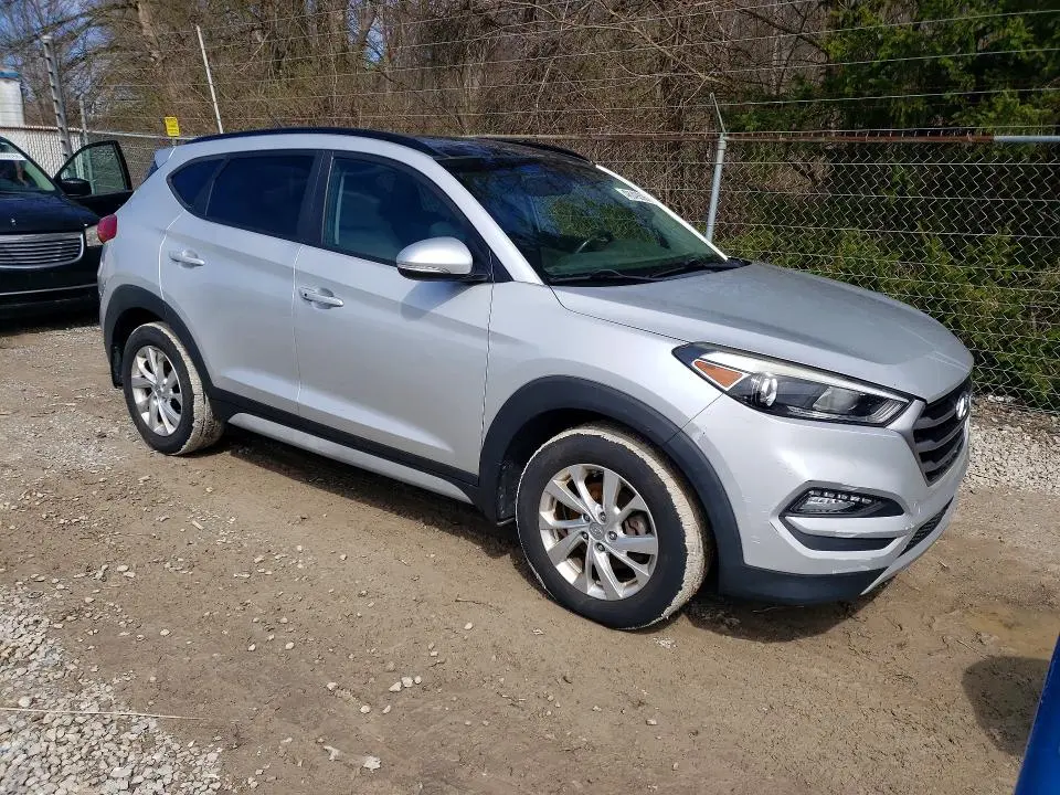 2017 HYUNDAI TUCSON VALUE  